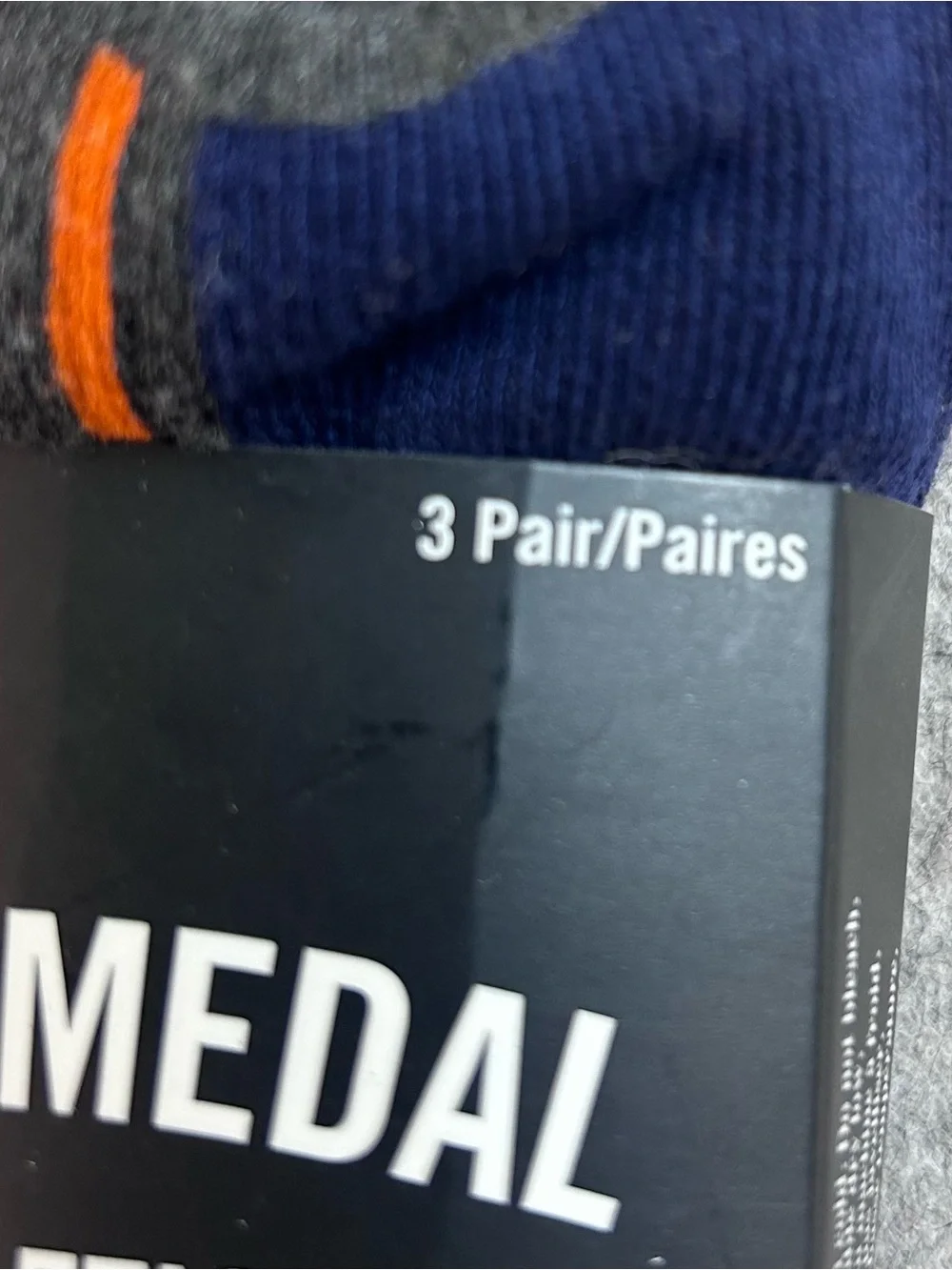 New Gold Medal Men’s Athletic Low Cut 3 Pack Socks / Blue